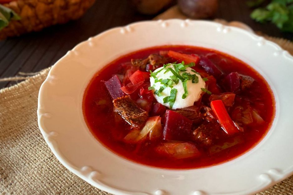 Borsch (Borş) Çorbası