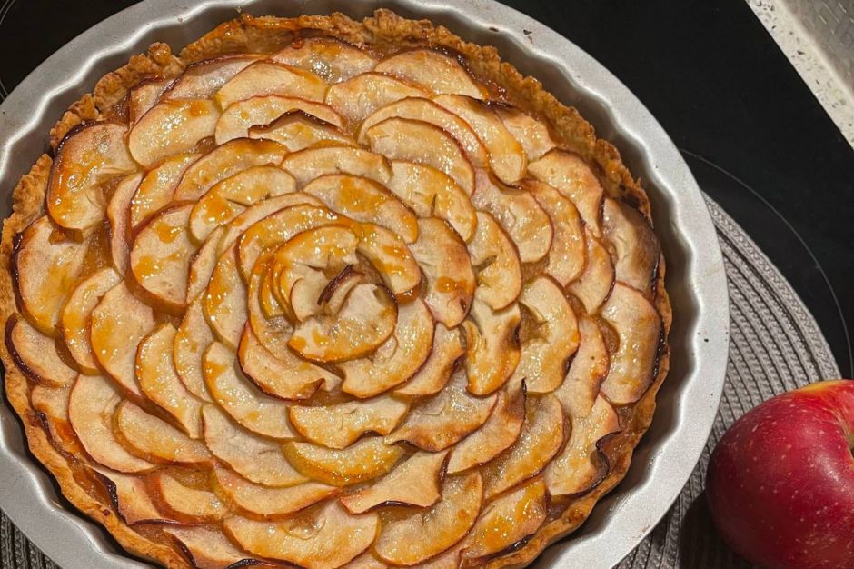 Fransız Usulü Elmalı Tart