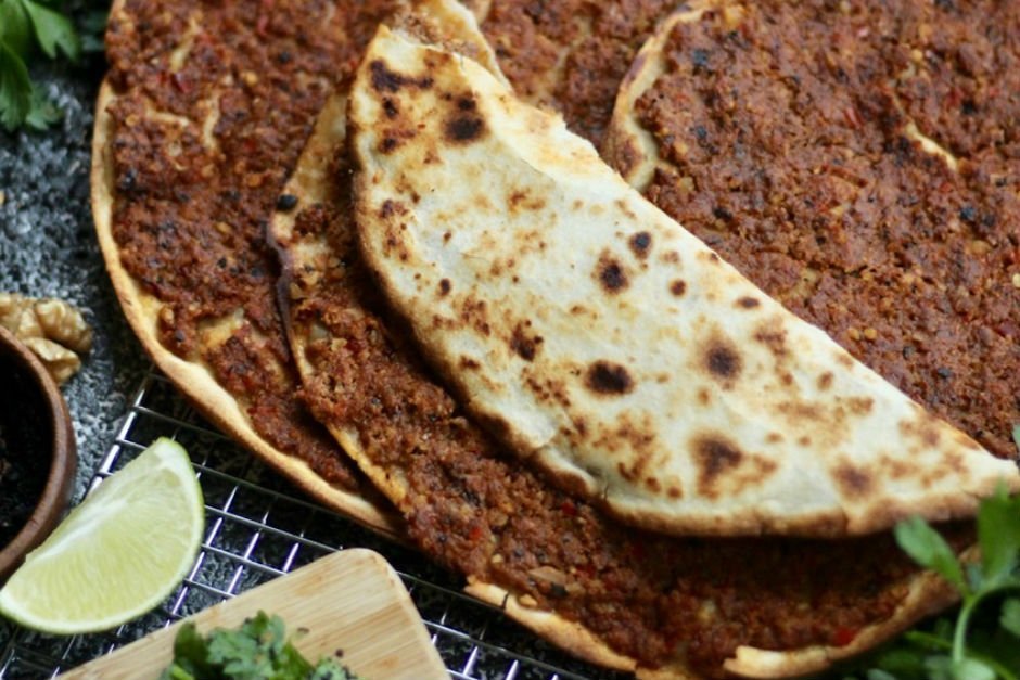 Antep Usulü Lahmacun