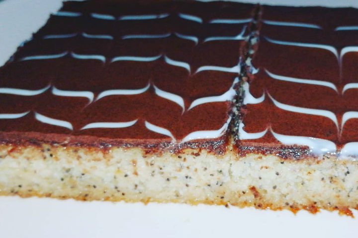 Kremalı Haşhaşlı Revani