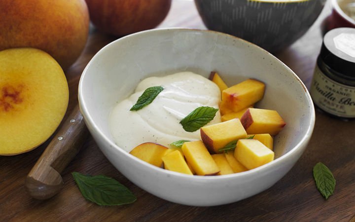 Hafif Kremalı Şeftali