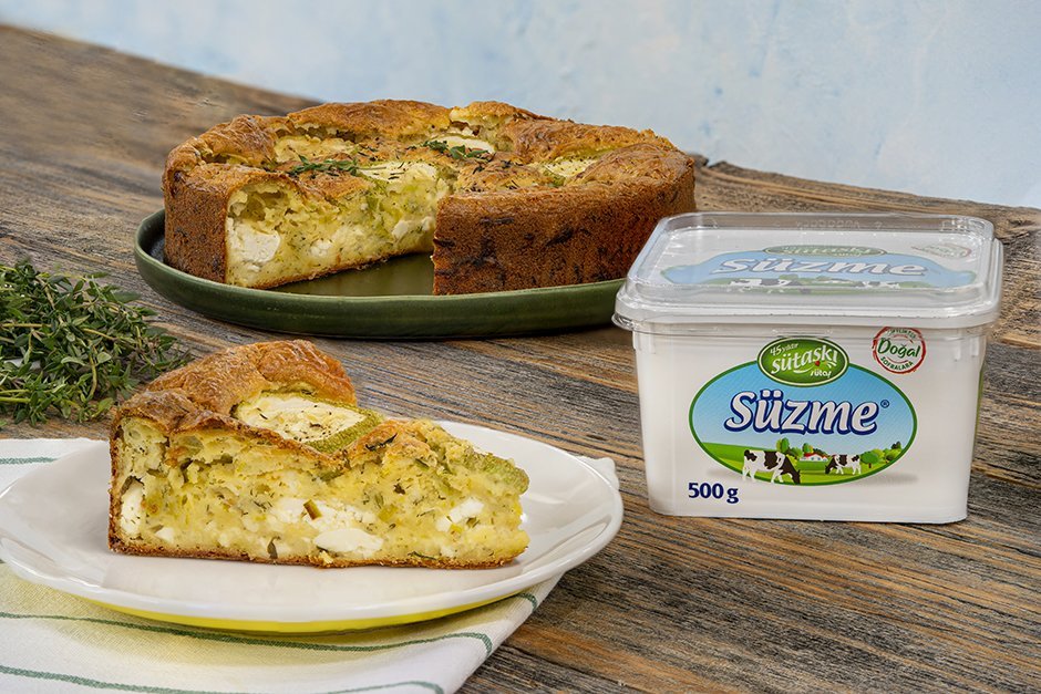 Kabaklı Kahvaltılık Kek