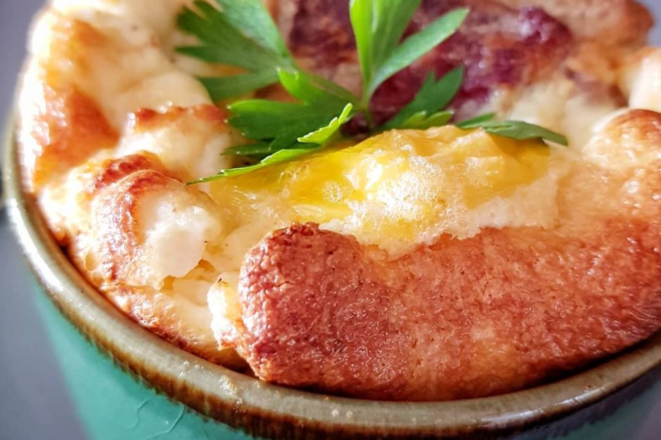 Pastırmalı Yumurta Güveç