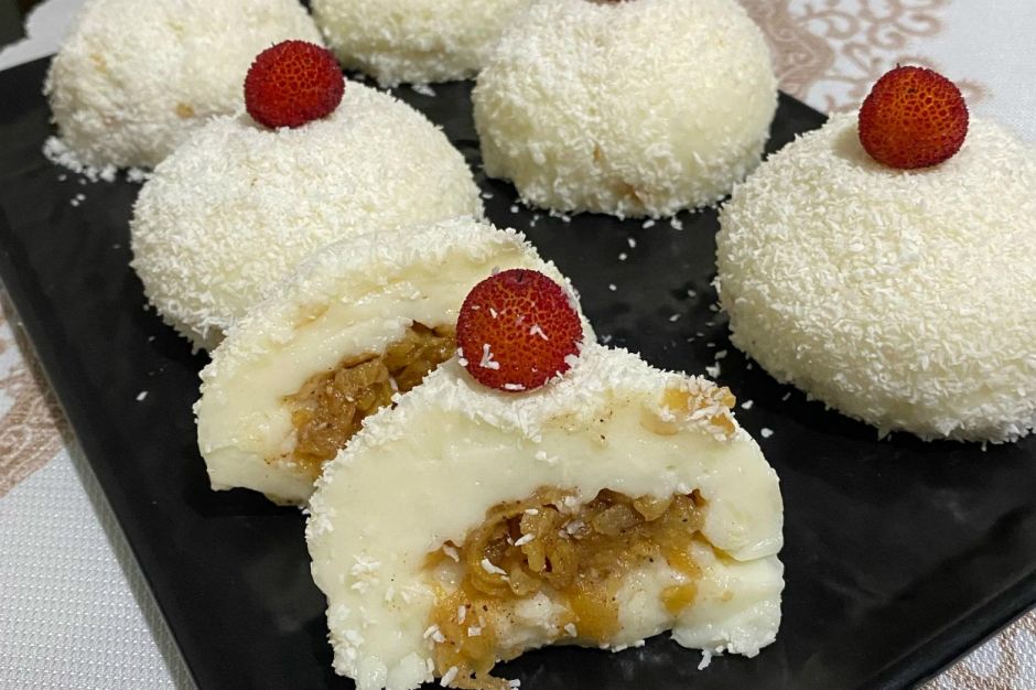 Elmalı Cevizli Fincan Tatlısı