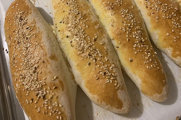 Kaşarlı Sucuklu Kapalı Pide