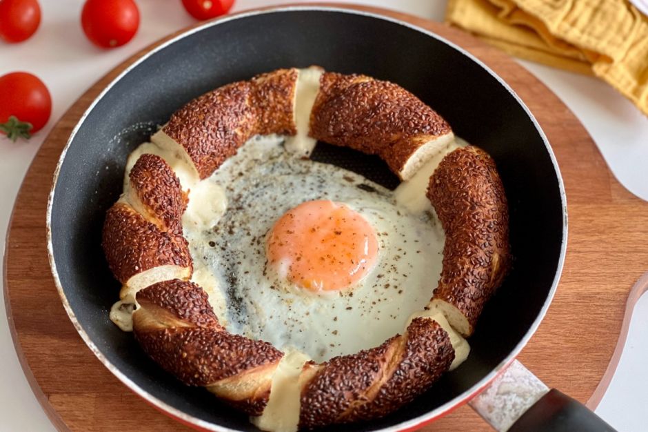 Yumurtalı Simit