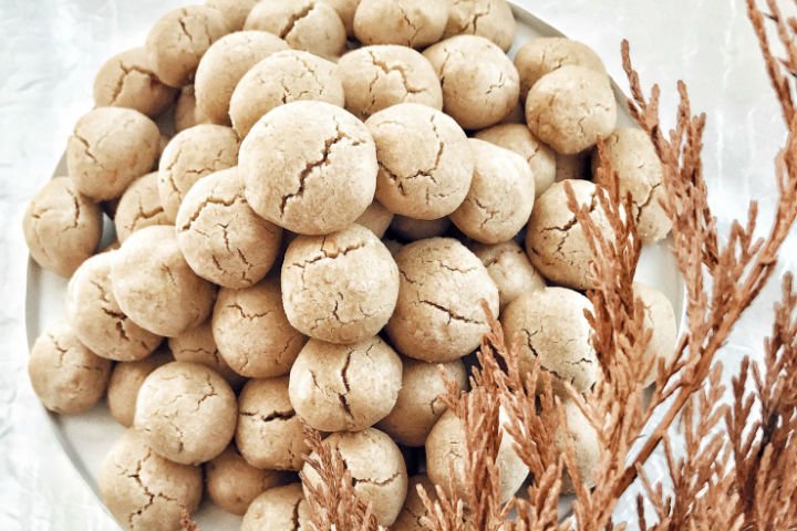 Minik Tahinli Kurabiye