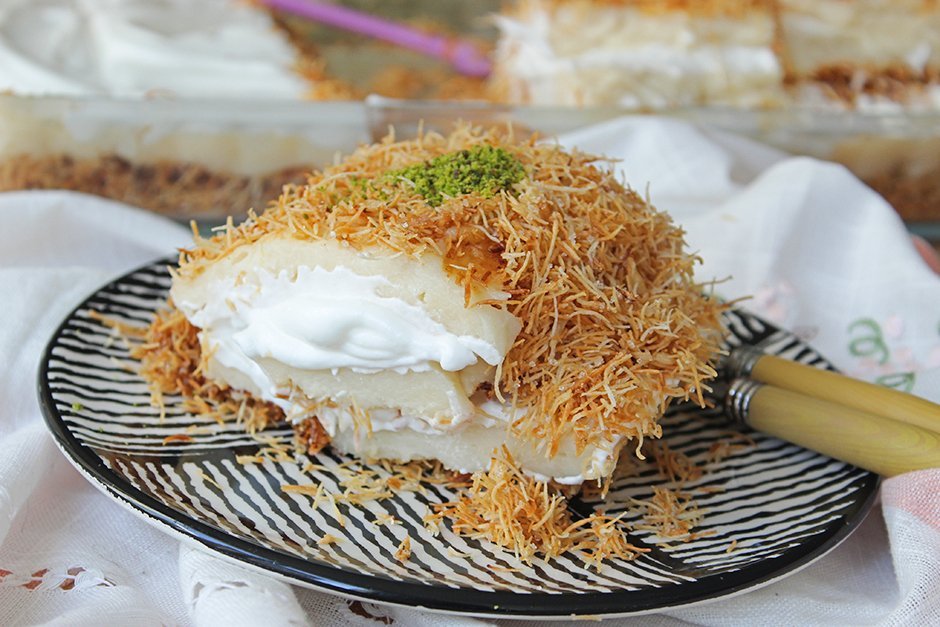 Kadayıflı Saray Sarması