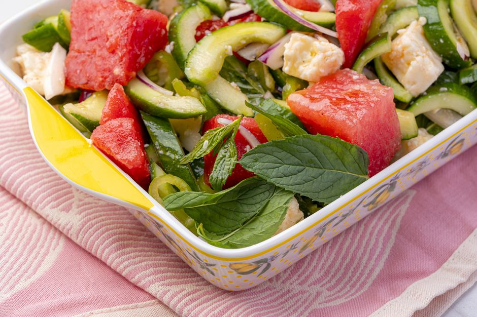 Karpuz ve Peynir Salatası