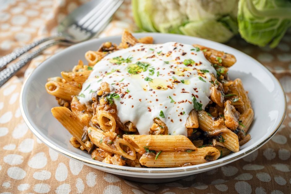 Karnabaharlı Mantarlı Makarna