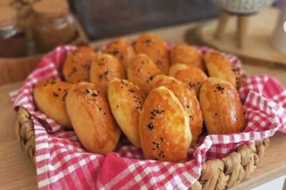 Peynirli Kıyır Poğaça