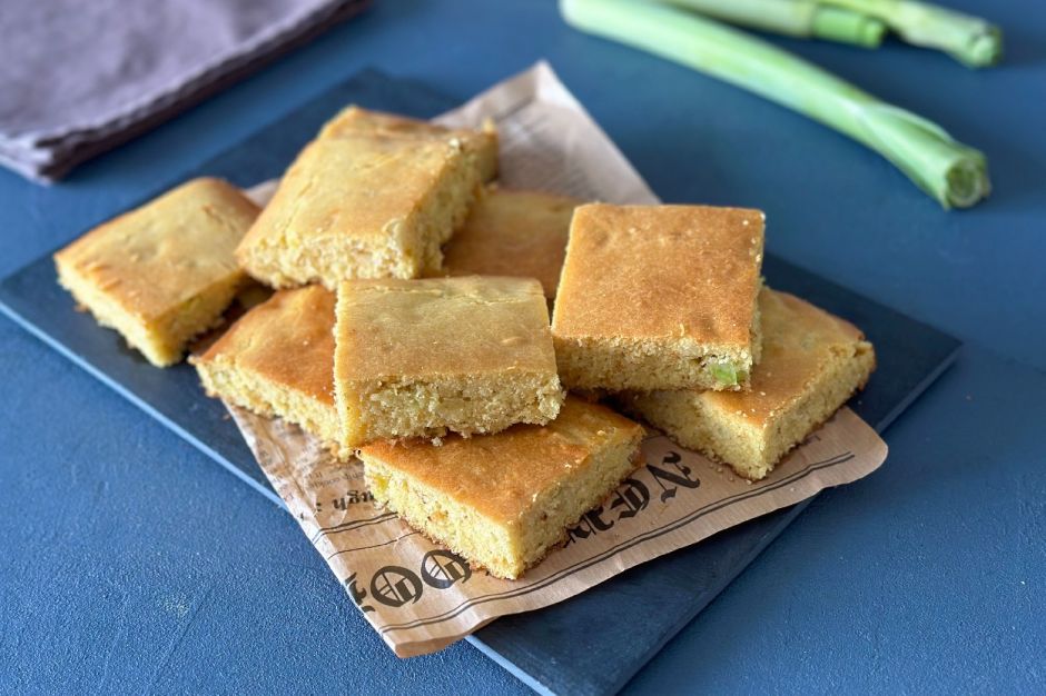 Pırasalı Mısır Ekmeği