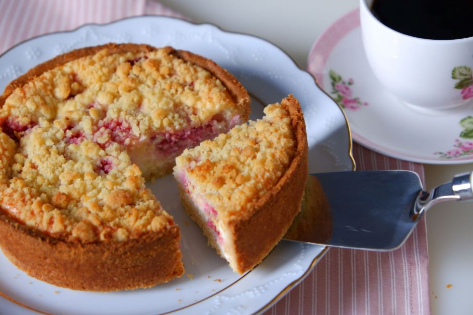 Ahududulu Peynirli Tart