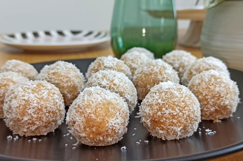 İki Malzemeli Bisküvi Topları