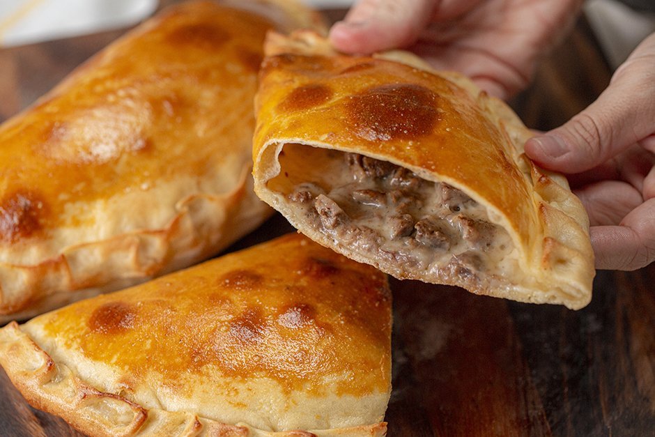 Kavurmalı Kaşarlı Pide