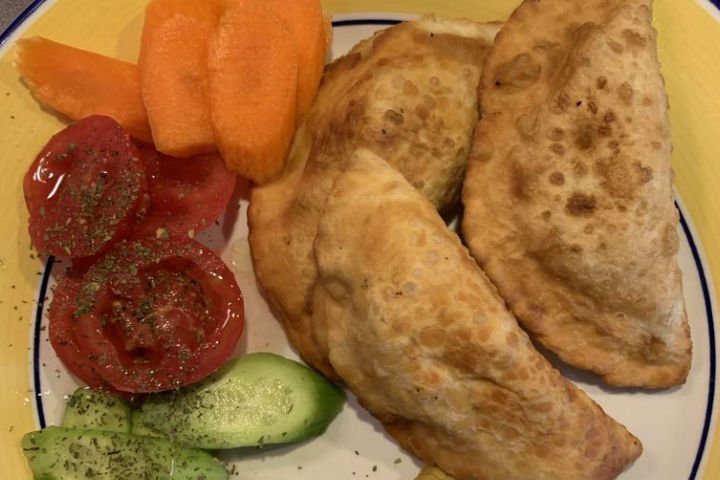 Kolay Çibörek (Çiğ Börek)