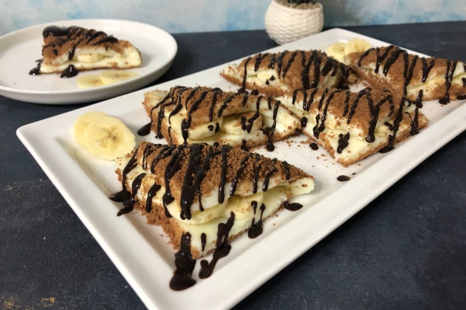 Bisküvili Tavuk Göğsü Sarma