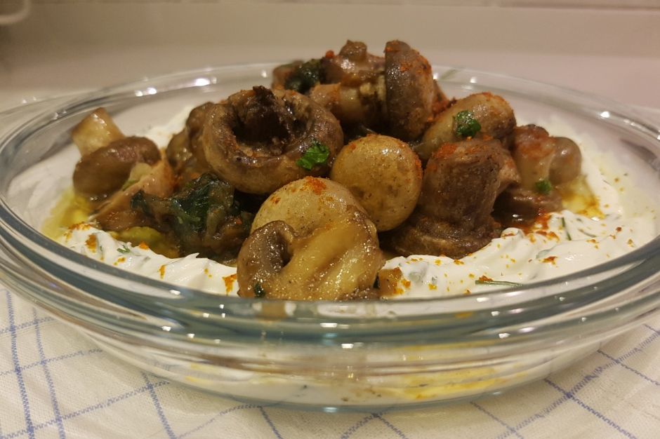 Yoğurtlu Mantar Mezesi