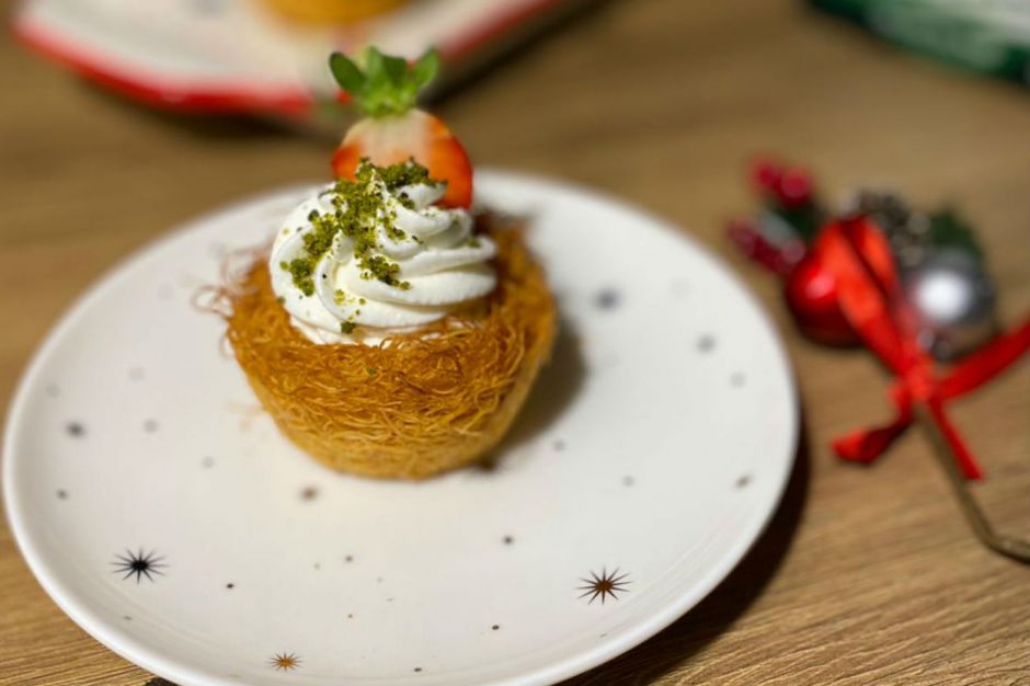 Labne Dolgulu Çıtır Kadayıf Çanağı