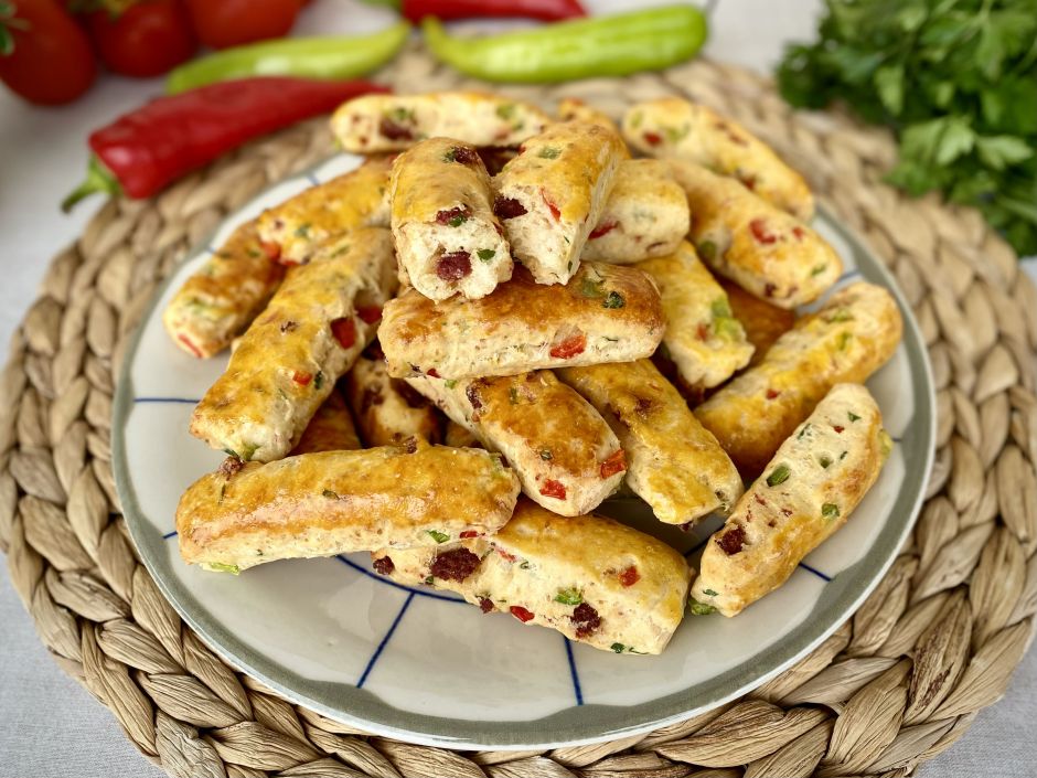 Pizza Tadında Mayasız Çubuk Pişi