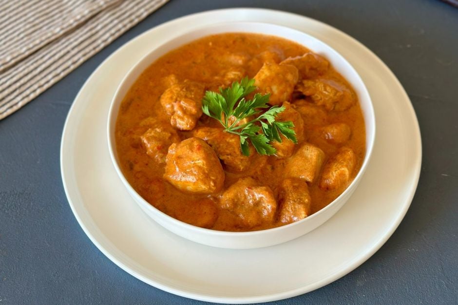 Murgh Makani (Hint Yemeği)