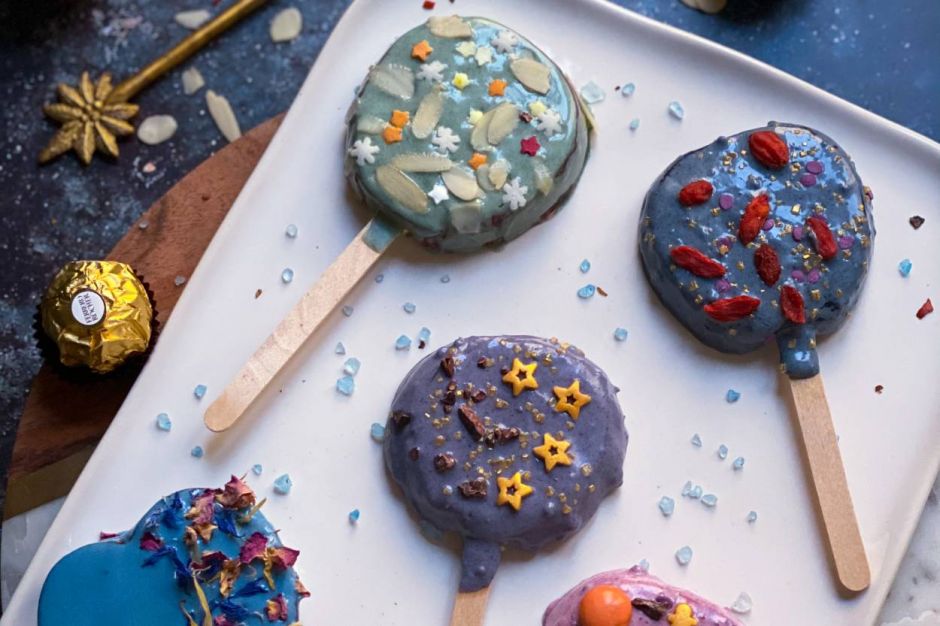 Rengarenk Elma Lolipopları