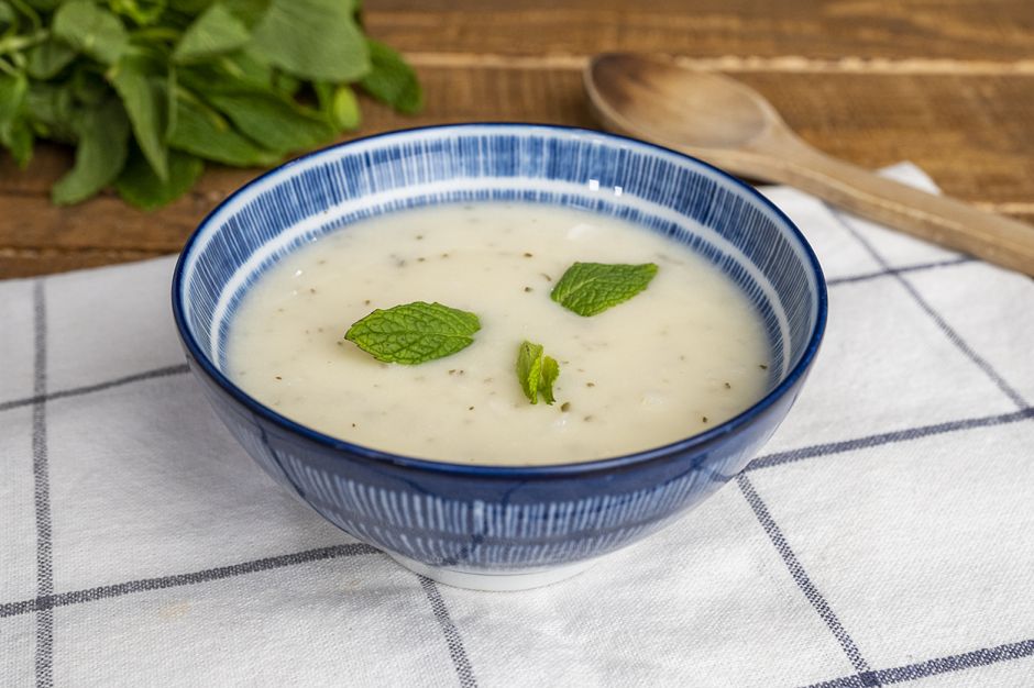 Pratik Yayla Çorbası