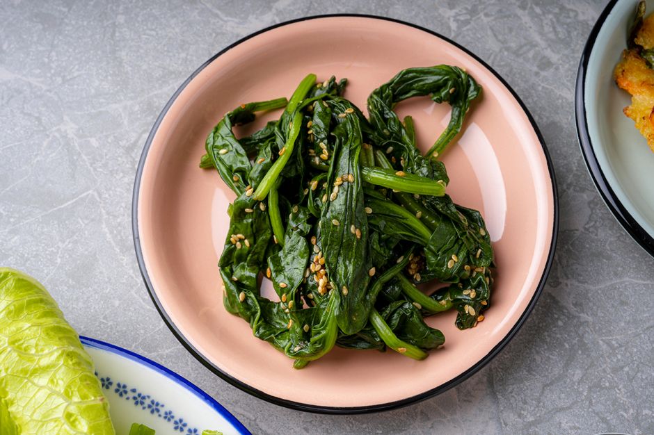 Kore Usulü Soyalı Ispanak Mezesi (Sigeumchi Namul)