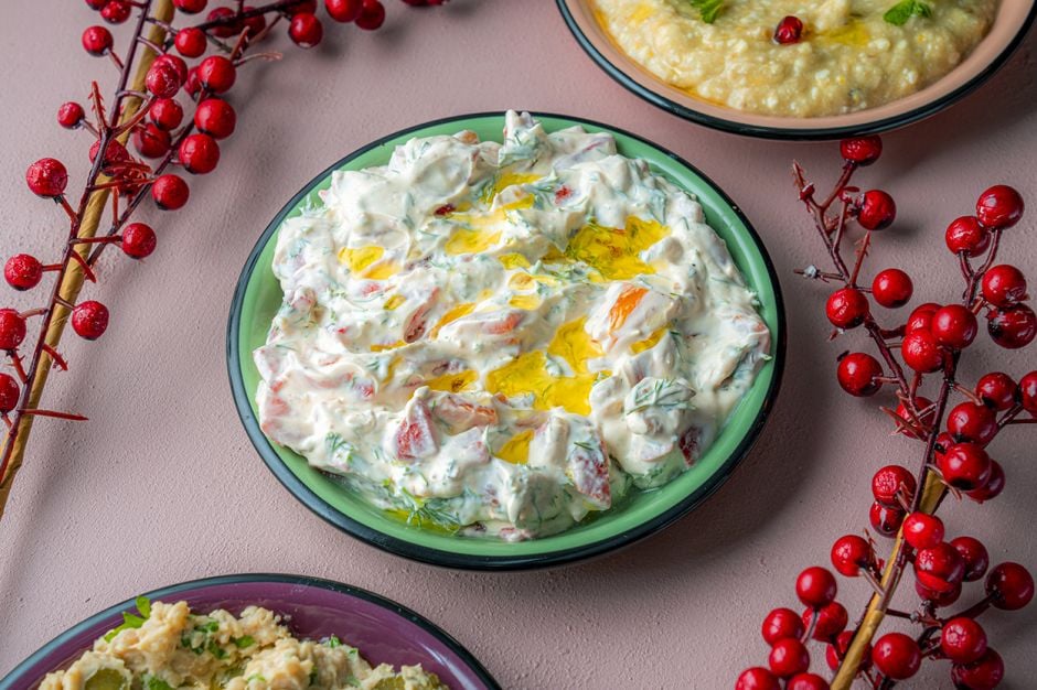 Kremalı Köz Biber Mezesi