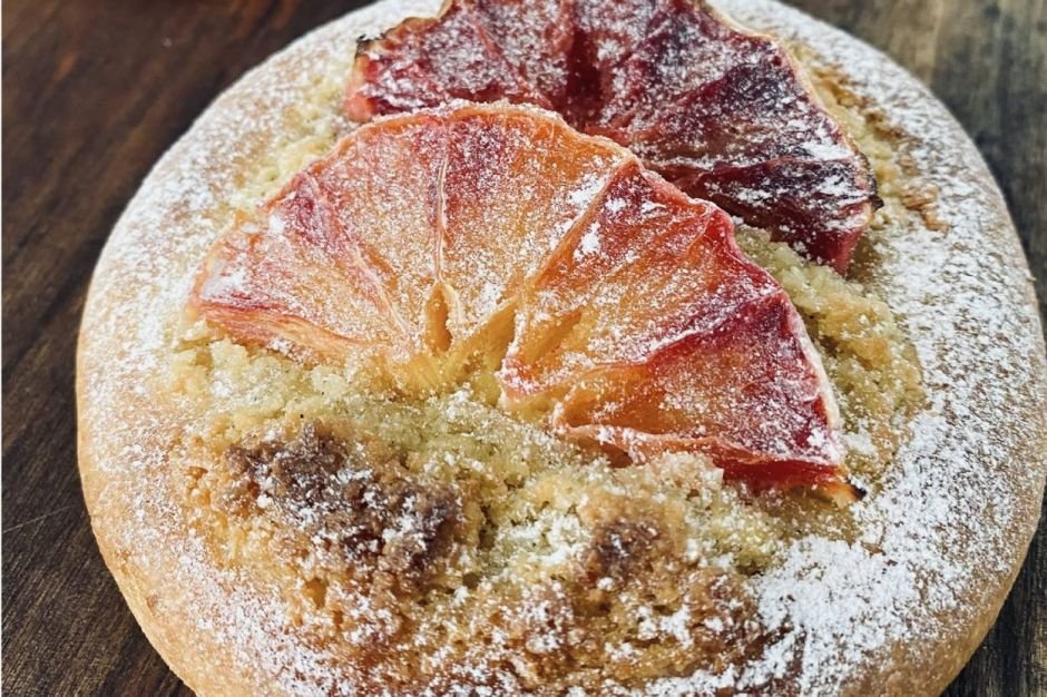 Ekşi Mayalı Brioche Frangipane Tart