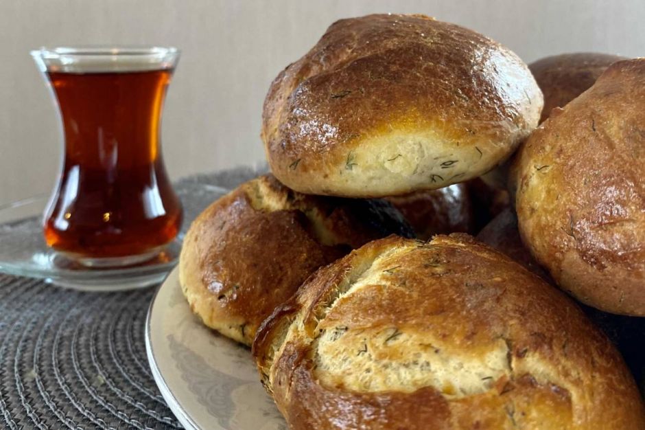 İrmikli Dereotlu Dev Poğaça