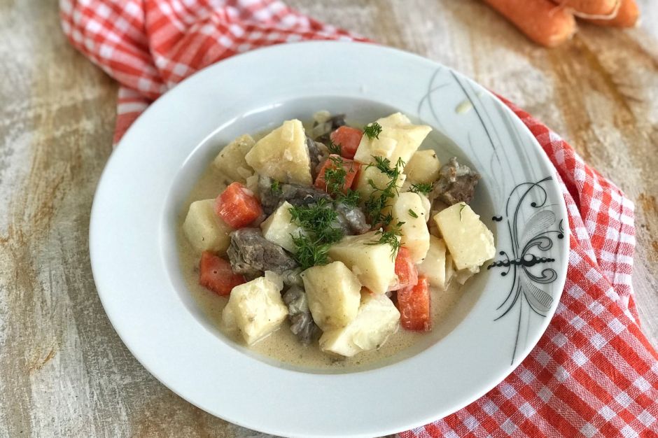 Etli Kereviz Yemeği