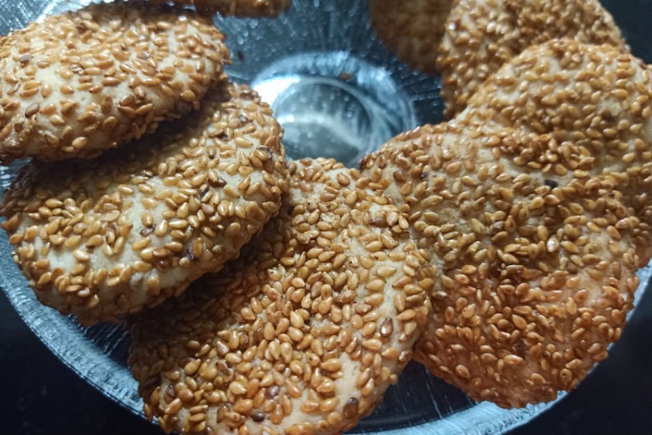 Susamlı Cevizli Kurabiye