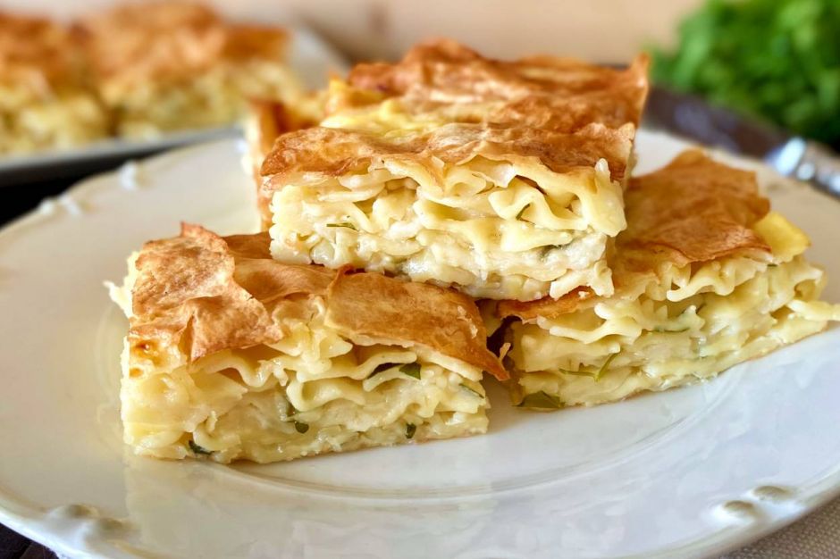 Makarnalı Yalancı Su Böreği