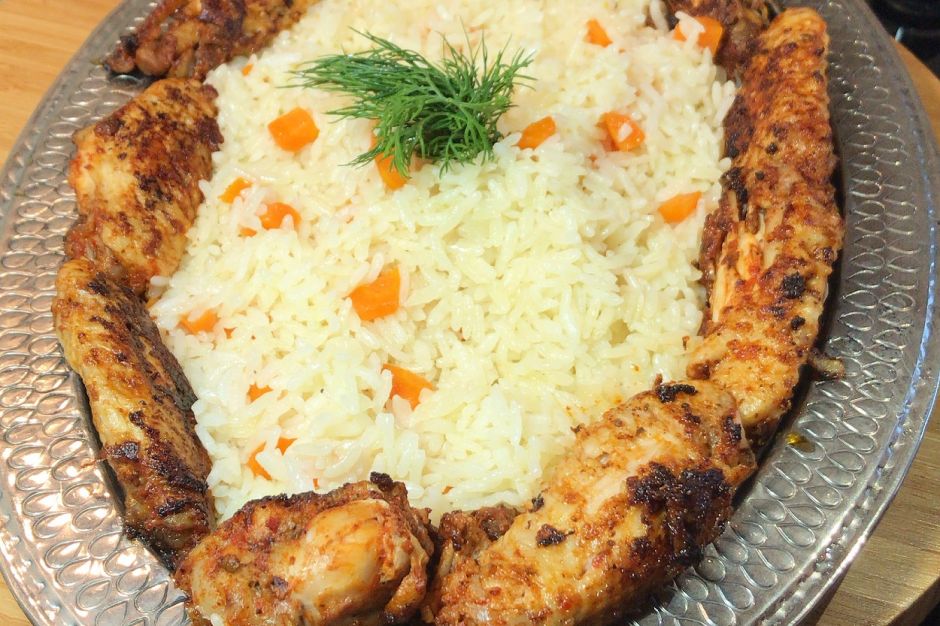 Soslu Kızarmış Kanat ve Havuçlu Pirinç Pilavı