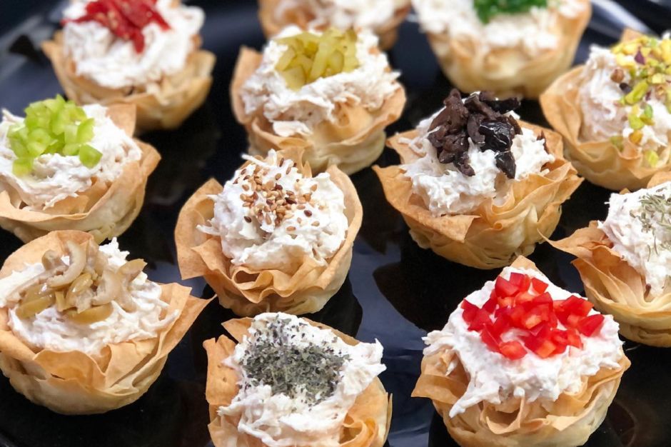 Çıtır Yufka Çanağında Tavuklu Meze